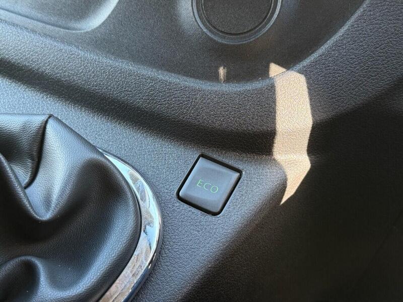 Used Renault Trafic 2015 for sale - 77850908: Photo 44