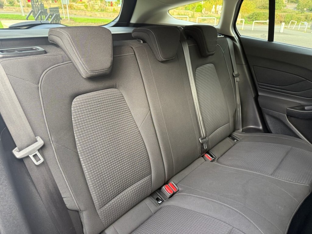 Used Ford Focus 2020 for sale - 76338393: Photo 11