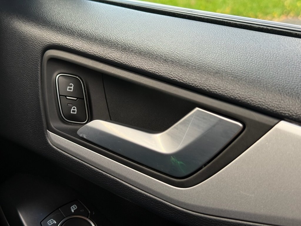Used Ford Focus 2020 for sale - 76338393: Photo 40