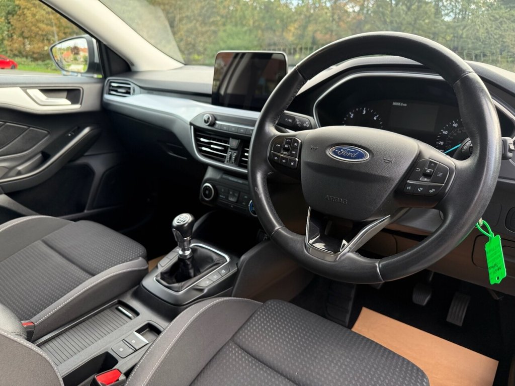Used Ford Focus 2020 for sale - 76338393: Photo 9