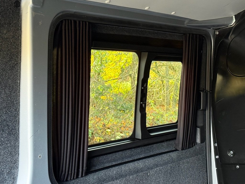 Used Volkswagen Transporter 2021 for sale - 76501039: Photo 9