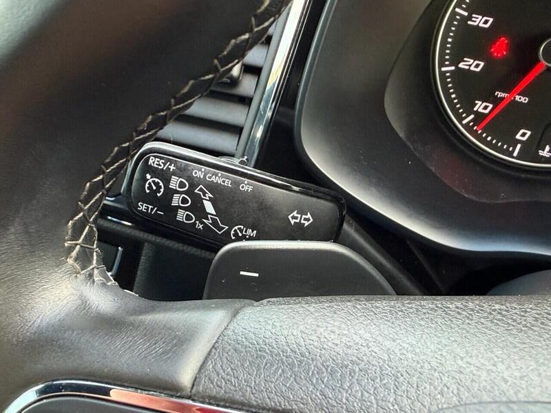 Used SEAT Ateca 2017 for sale - 77850829: Photo 38