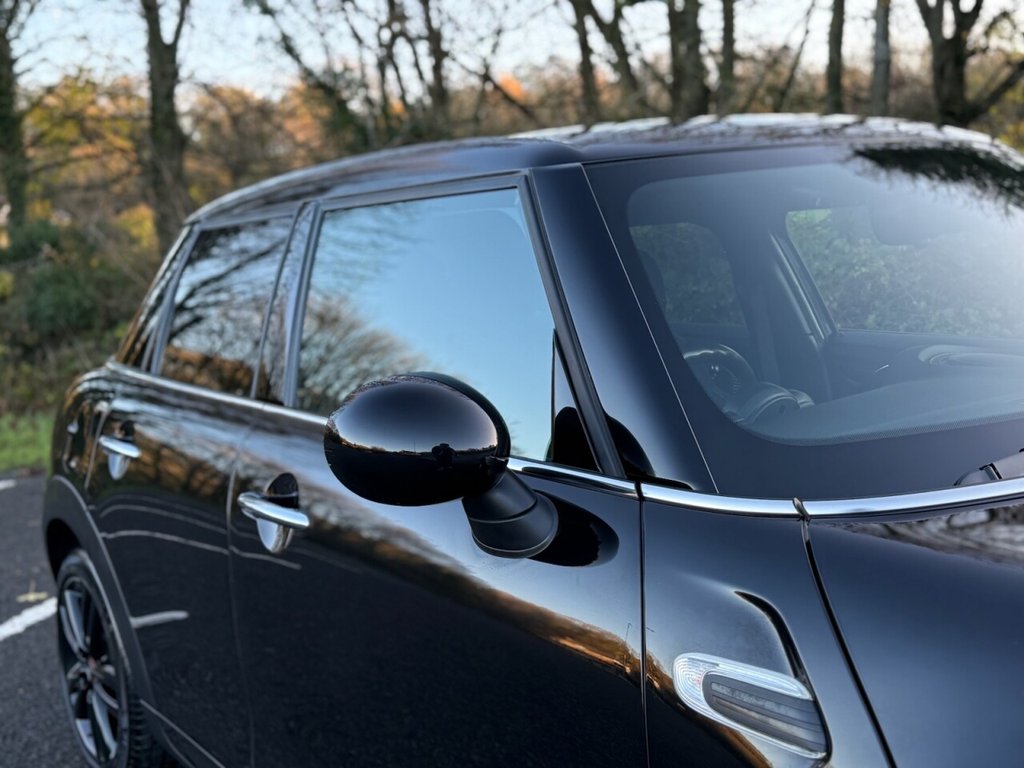 Used MINI Hatch 2019 for sale - 76617821: Photo 12