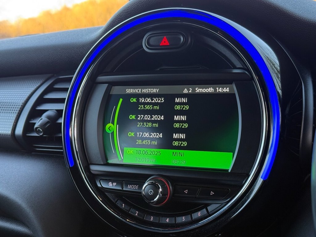 Used MINI Hatch 2019 for sale - 76617821: Photo 41