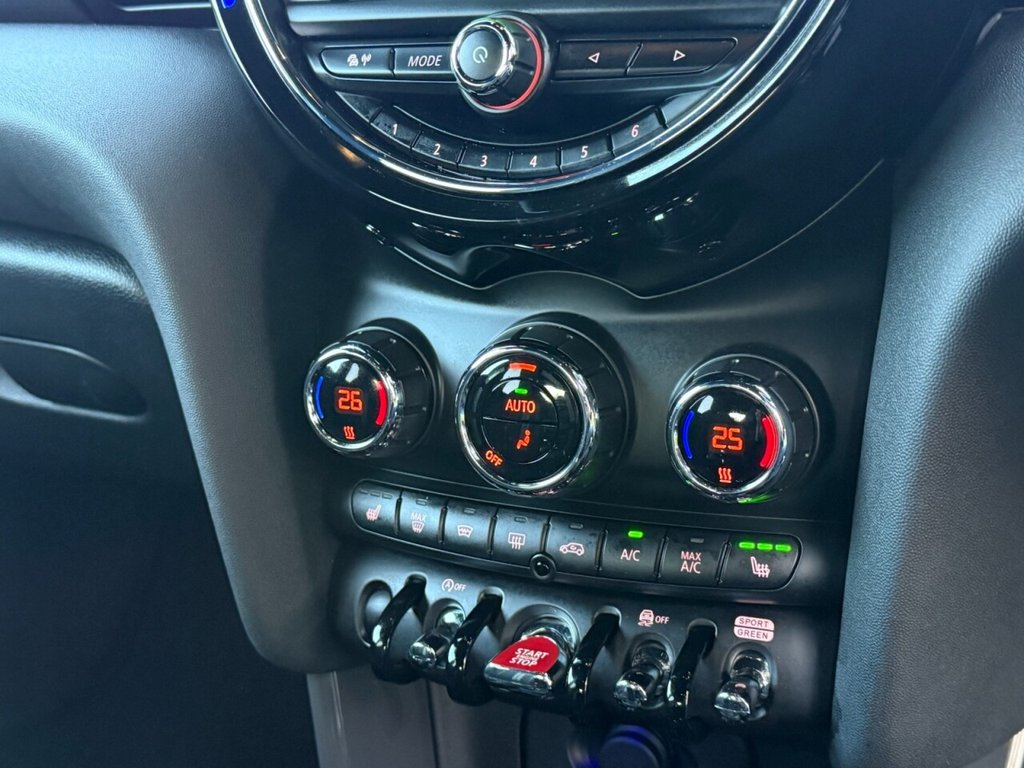 Used MINI Hatch 2019 for sale - 76617821: Photo 43