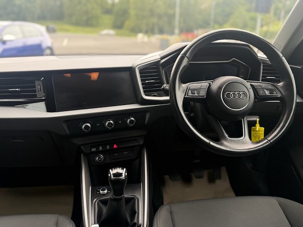 Used Audi A1 2021 for sale - 76338367: Photo 2