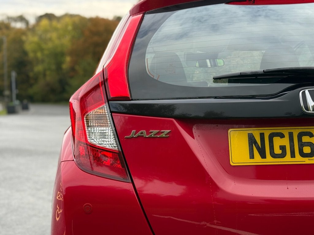 Used Honda Jazz 2016 for sale - 76338401: Photo 19