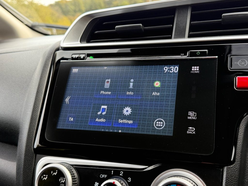 Used Honda Jazz 2016 for sale - 76338401: Photo 30