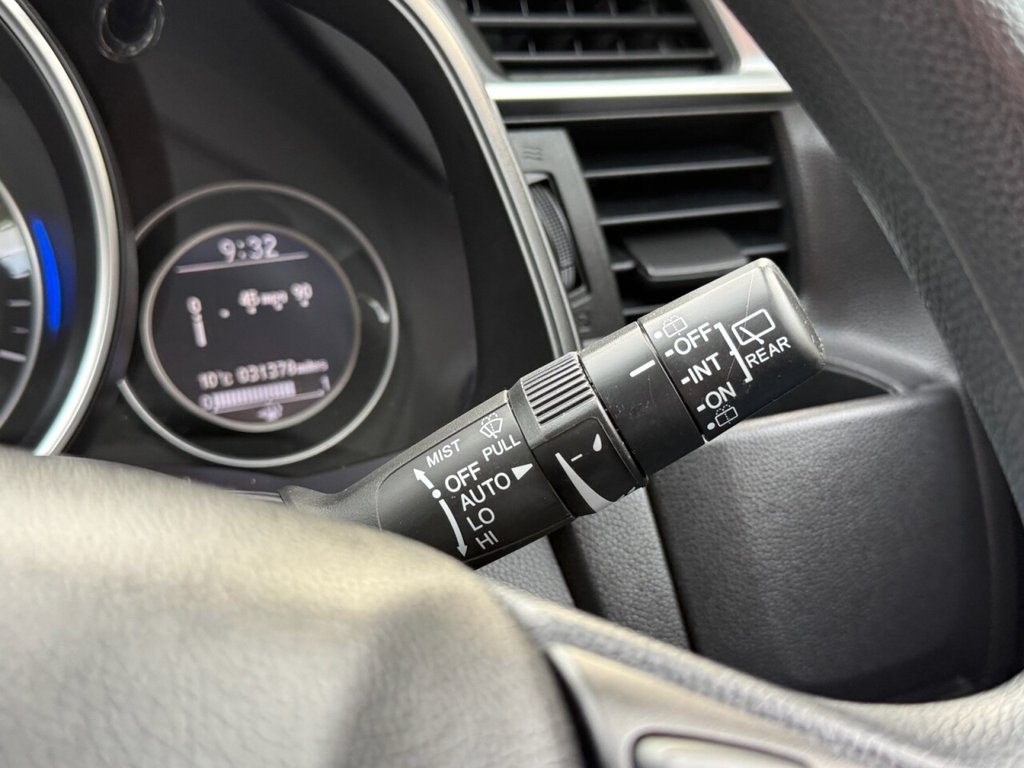 Used Honda Jazz 2016 for sale - 76338401: Photo 44