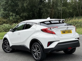 Used Toyota C-HR 2017 for sale - 79595493: Photo