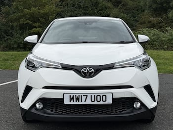 Used Toyota C-HR 2017 for sale - 79595493: Photo