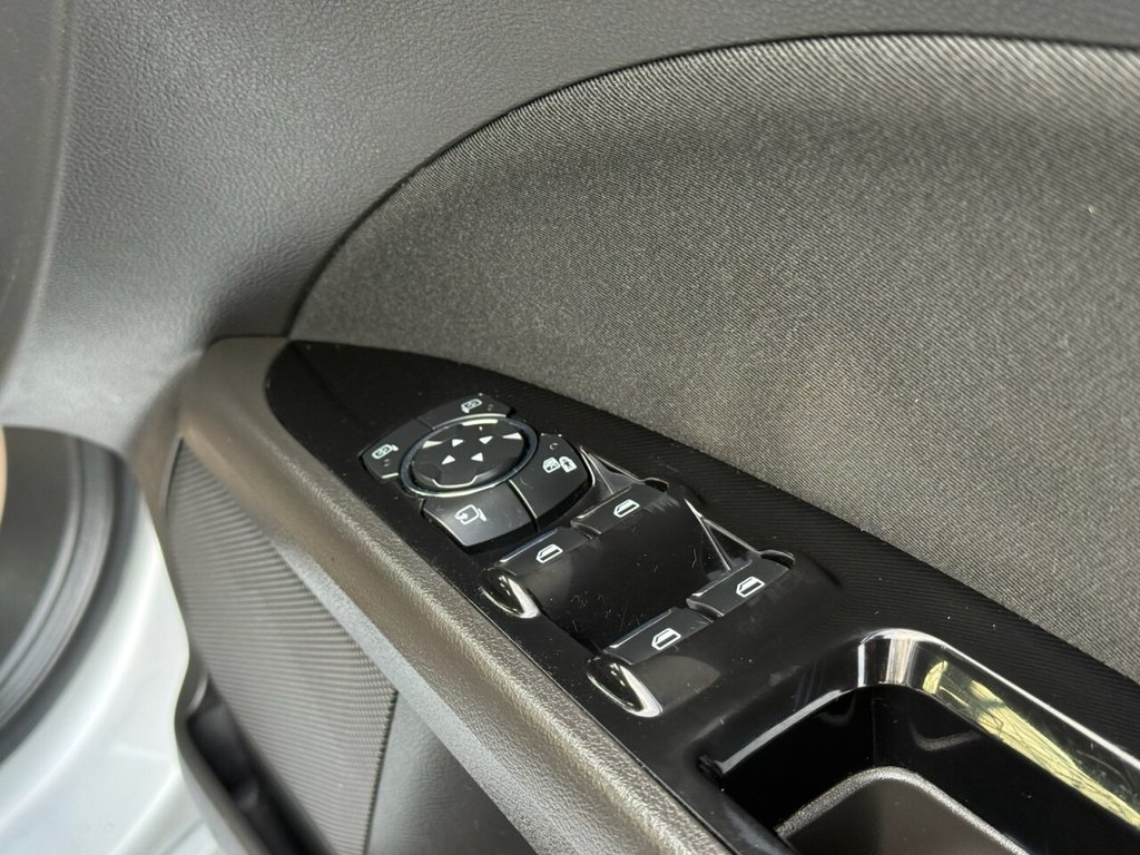 Used Ford Mondeo 2016 for sale - 76787984: Photo 28