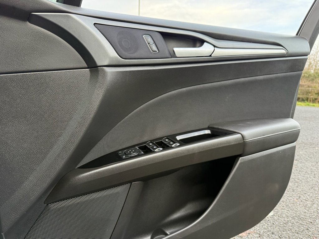 Used Ford Mondeo 2016 for sale - 76787984: Photo 29