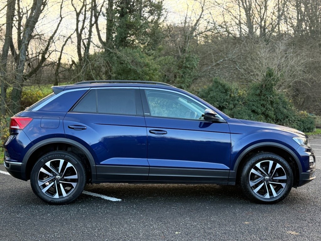 Used Volkswagen T-Roc 2021 for sale - 76731233: Photo 11