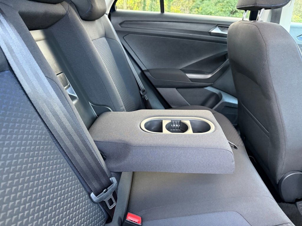 Used Volkswagen T-Roc 2021 for sale - 76731233: Photo 16