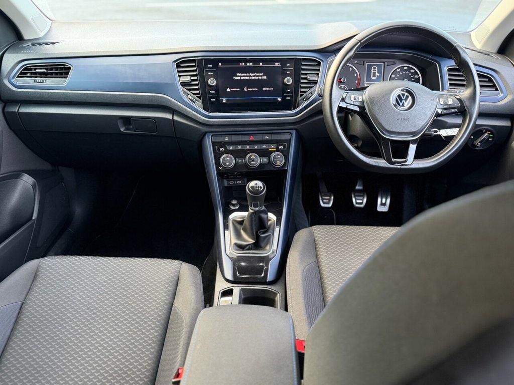 Used Volkswagen T-Roc 2021 for sale - 76731233: Photo 23