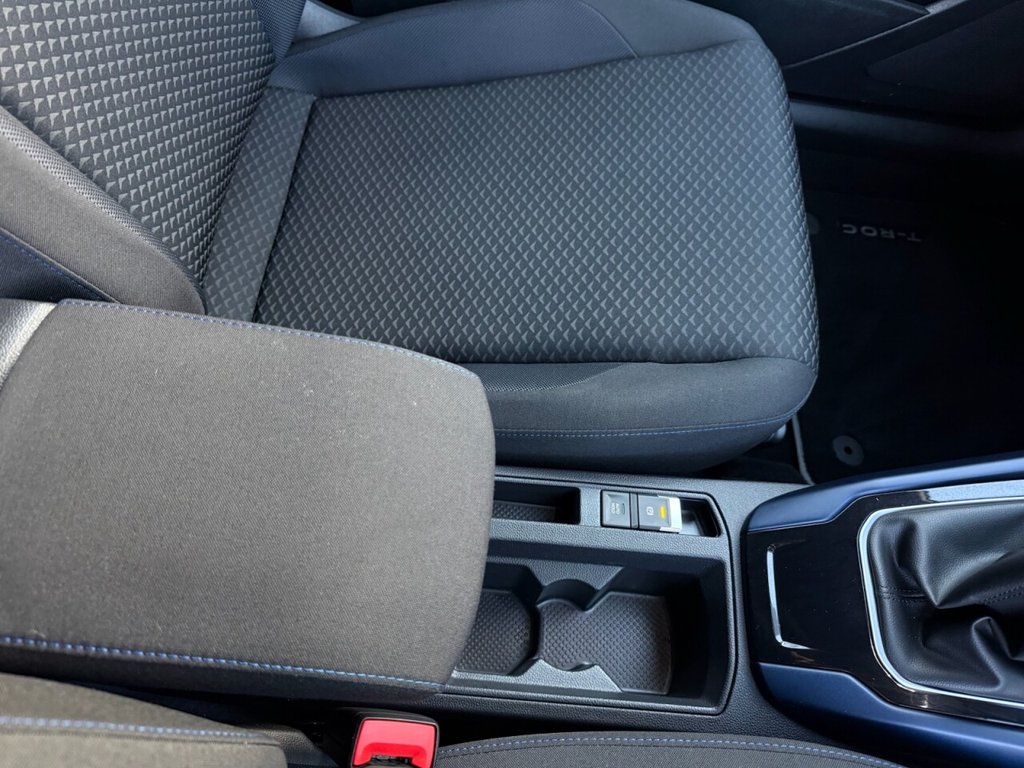 Used Volkswagen T-Roc 2021 for sale - 76731233: Photo 29