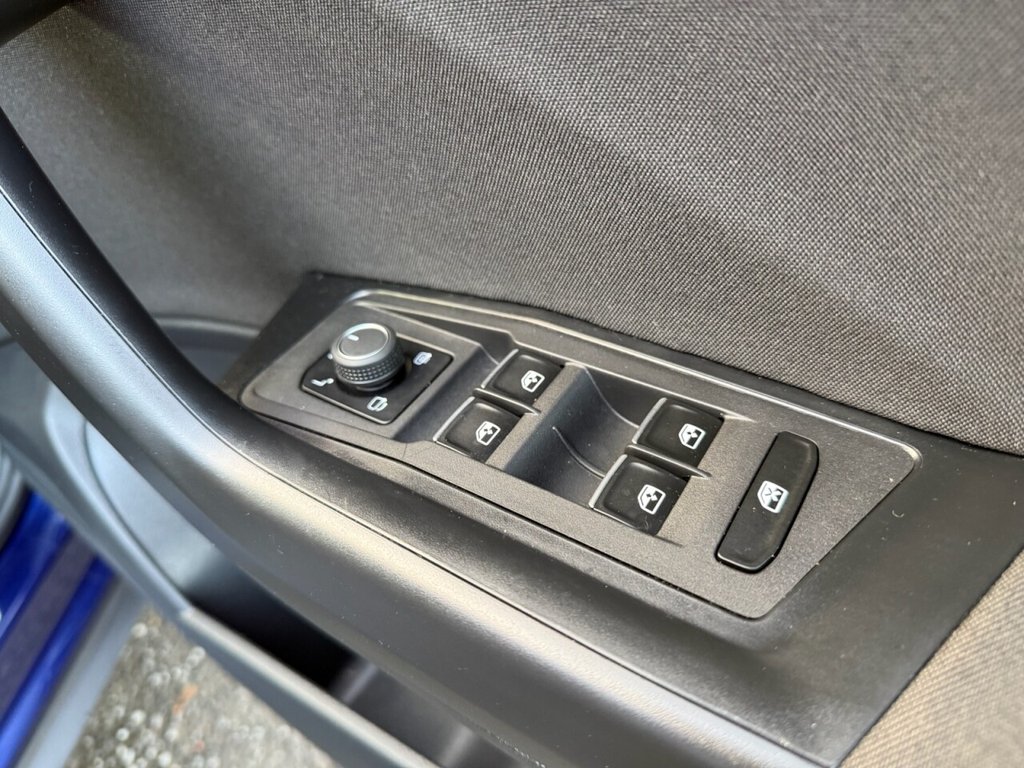 Used Volkswagen T-Roc 2021 for sale - 76731233: Photo 43