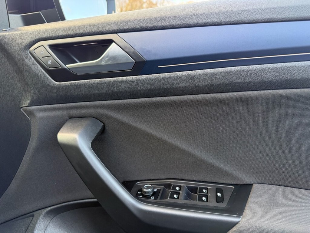 Used Volkswagen T-Roc 2021 for sale - 76731233: Photo 44