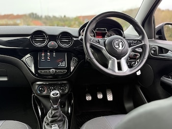 Used Vauxhall ADAM 2018 for sale - 77990102: Photo