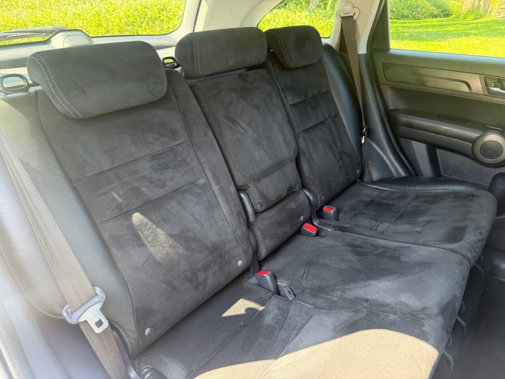 Used Honda CR-V 2010 for sale - 76338362: Photo 14