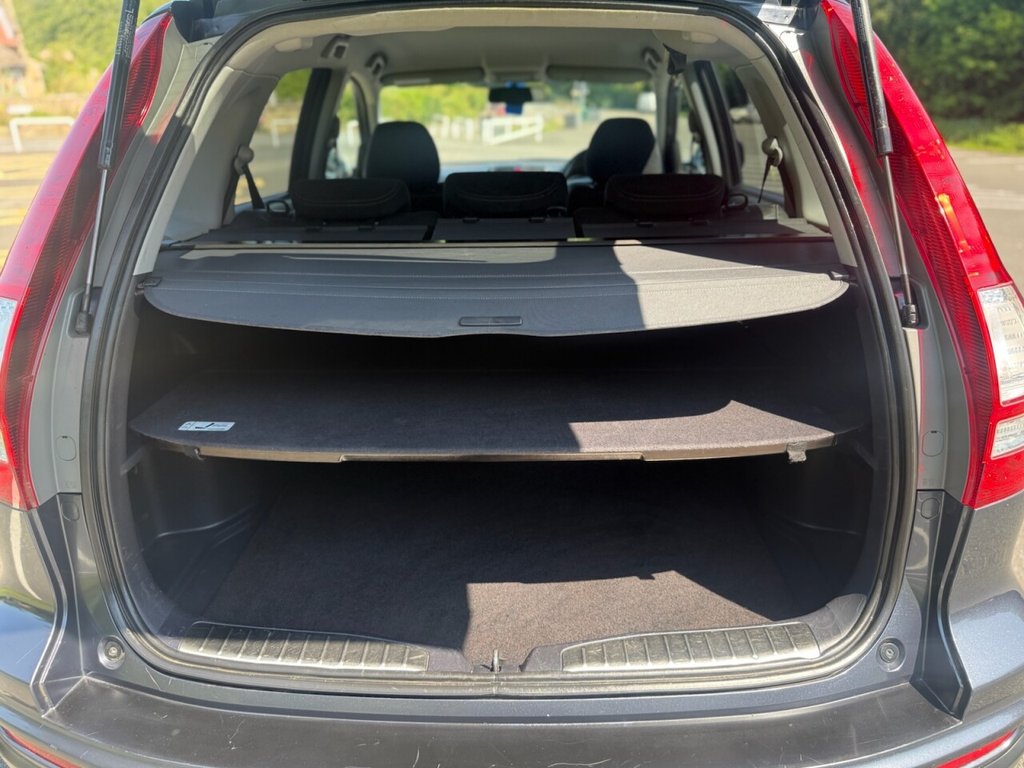 Used Honda CR-V 2010 for sale - 76338362: Photo 16