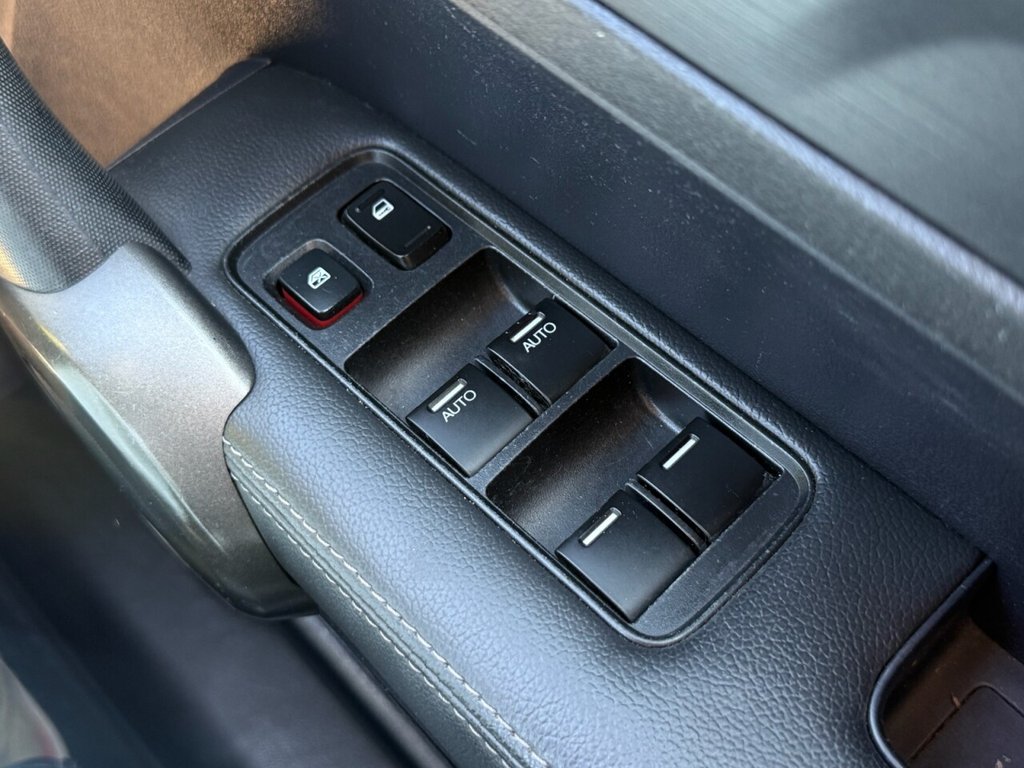 Used Honda CR-V 2010 for sale - 76338362: Photo 31