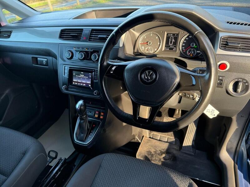 Used Volkswagen Caddy Life 2016 for sale - 77850814: Photo 2