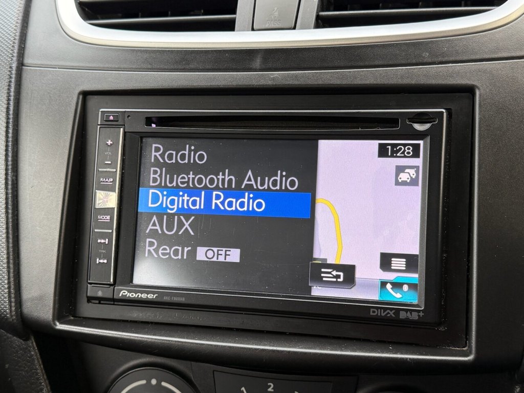 Used Suzuki Swift 2015 for sale - 77101050: Photo 20