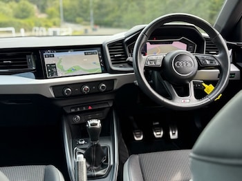 Used Audi A1 2019 for sale - 76338364: Photo 2
