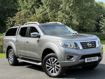 Used Nissan Navara 2018 for sale - 79194304: Photo