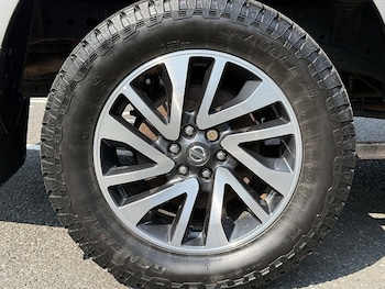 Used Nissan Navara 2018 for sale - 79194304: Photo