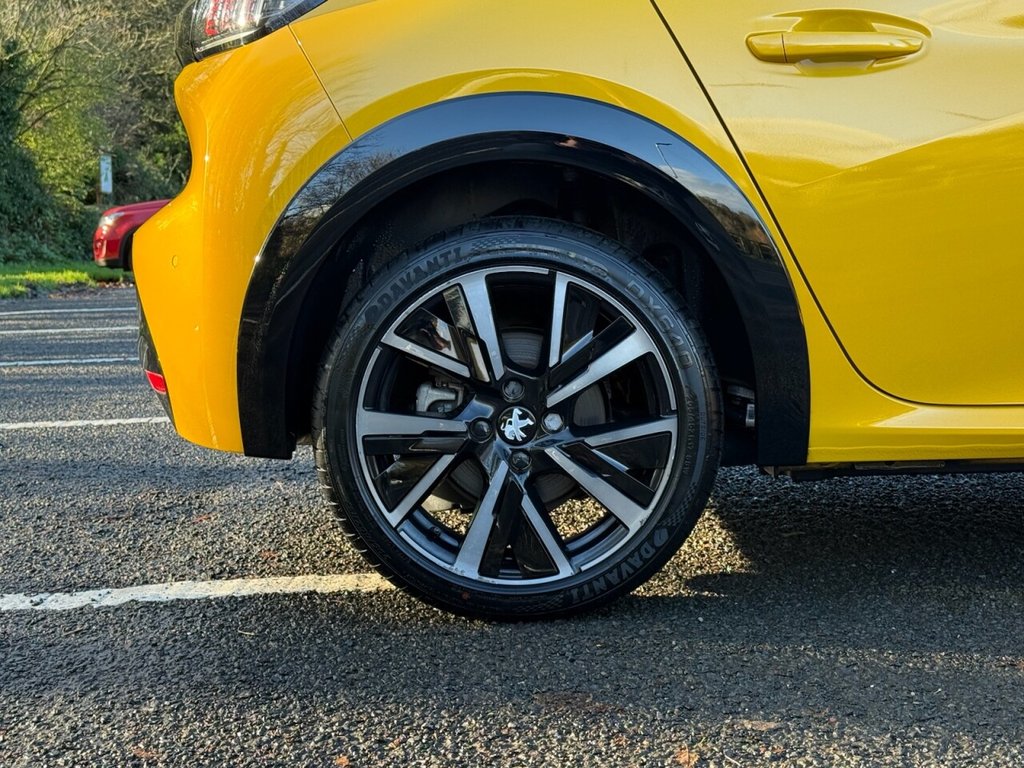 Used Peugeot E-208 2023 for sale - 76590951: Photo 13