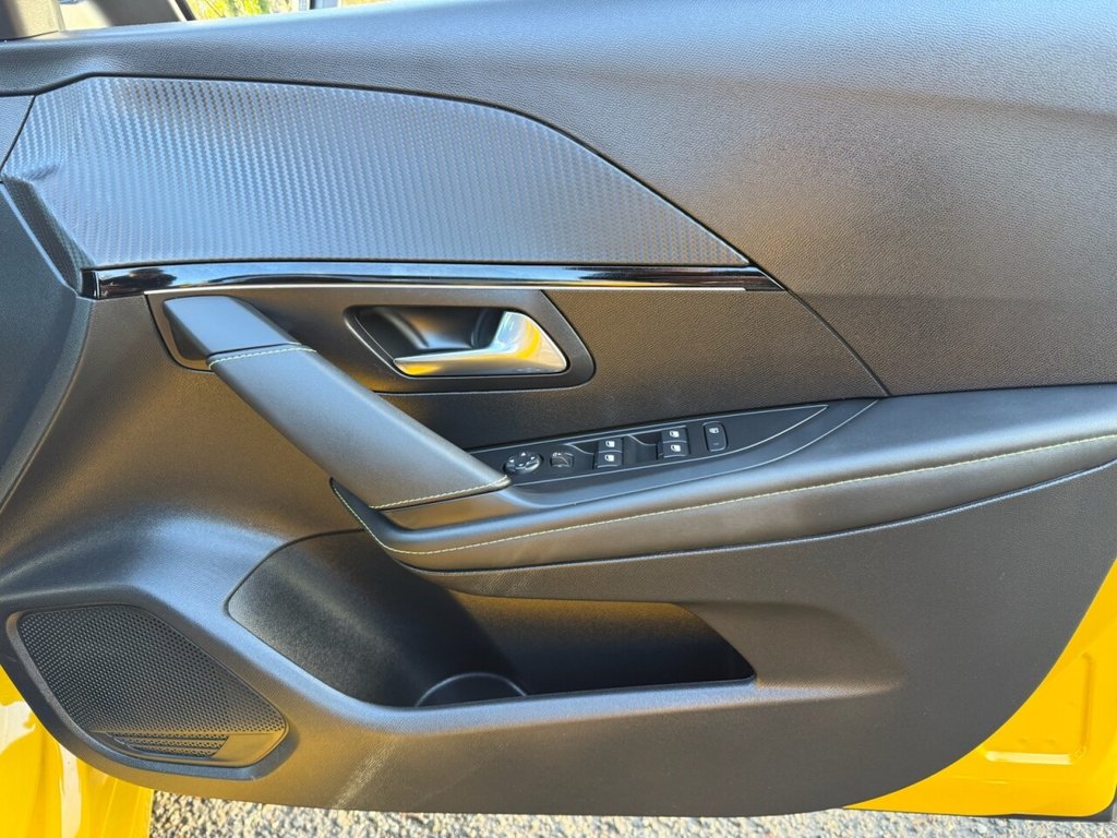 Used Peugeot E-208 2023 for sale - 76590951: Photo 43