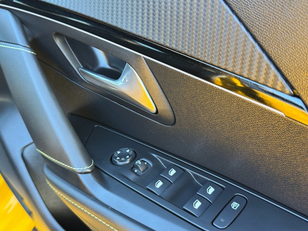Used Peugeot E-208 2023 for sale - 76590951: Photo 44