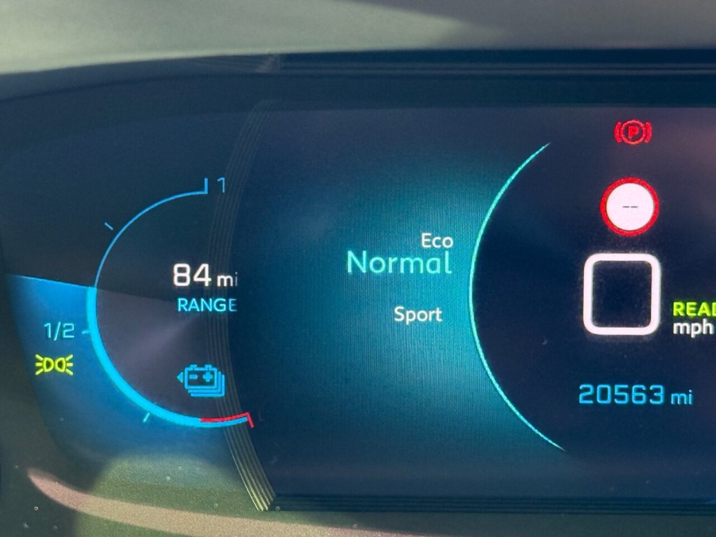 Used Peugeot E-208 2023 for sale - 76590951: Photo 46