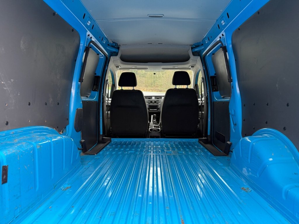 Used Volkswagen Caddy Maxi 2016 for sale - 77692467: Photo 14