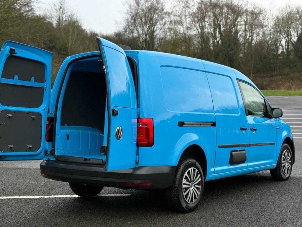 Used Volkswagen Caddy Maxi 2016 for sale - 77692467: Photo 15