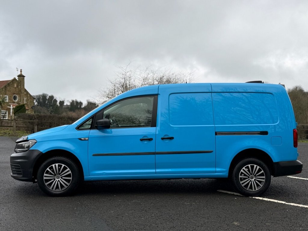 Used Volkswagen Caddy Maxi 2016 for sale - 77692467: Photo 9