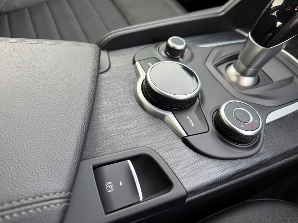 Used Alfa Romeo Giulia 2019 for sale - 77660154: Photo 33