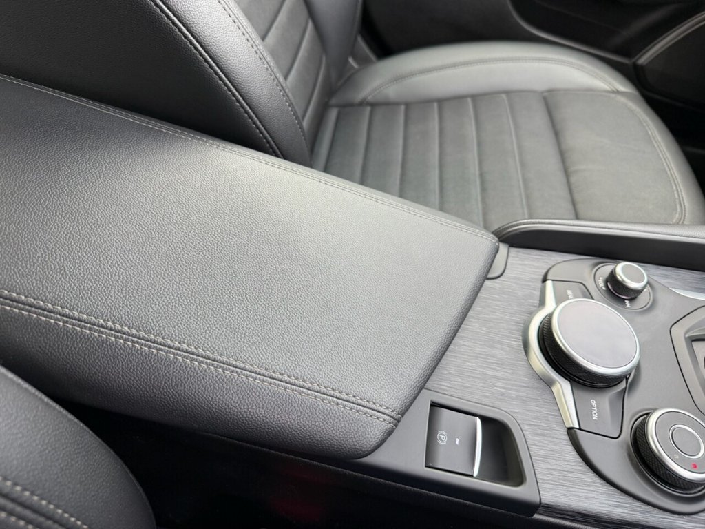 Used Alfa Romeo Giulia 2019 for sale - 77660154: Photo 35