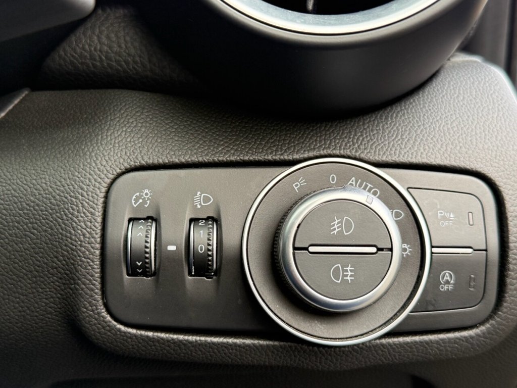 Used Alfa Romeo Giulia 2019 for sale - 77660154: Photo 40