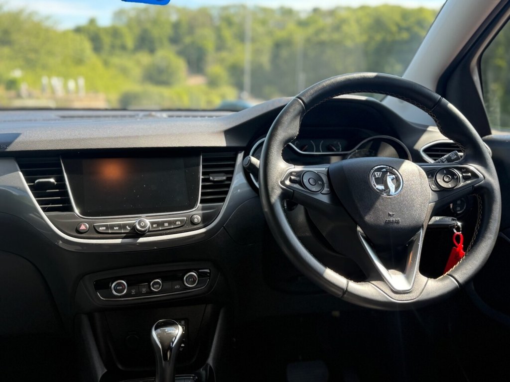 Used Vauxhall Crossland X 2020 for sale - 76338371: Photo 2
