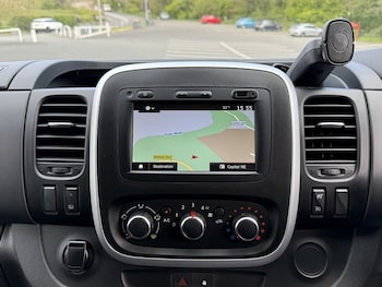 Used Nissan NV300 2020 for sale - 78409802: Photo