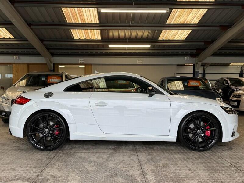 Used Audi TT 2017 for sale - 77850824: Photo 13