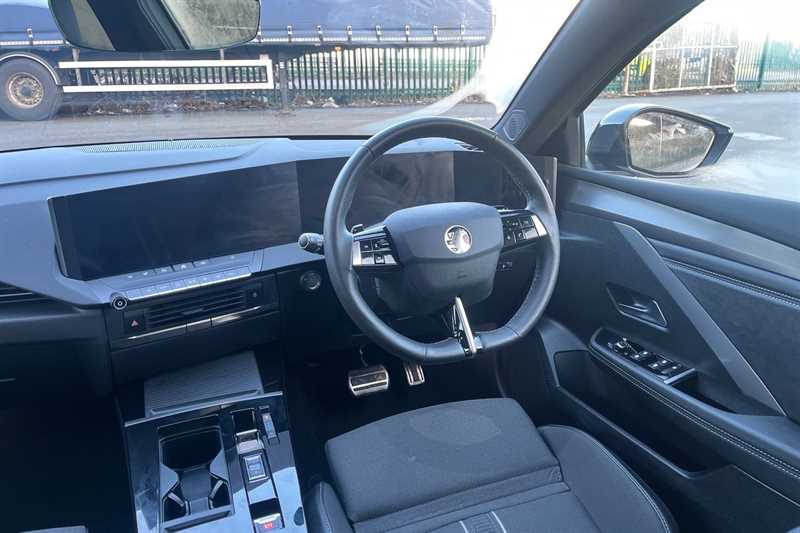 Used Vauxhall Astra 2023 for sale - 77471157: Photo 11