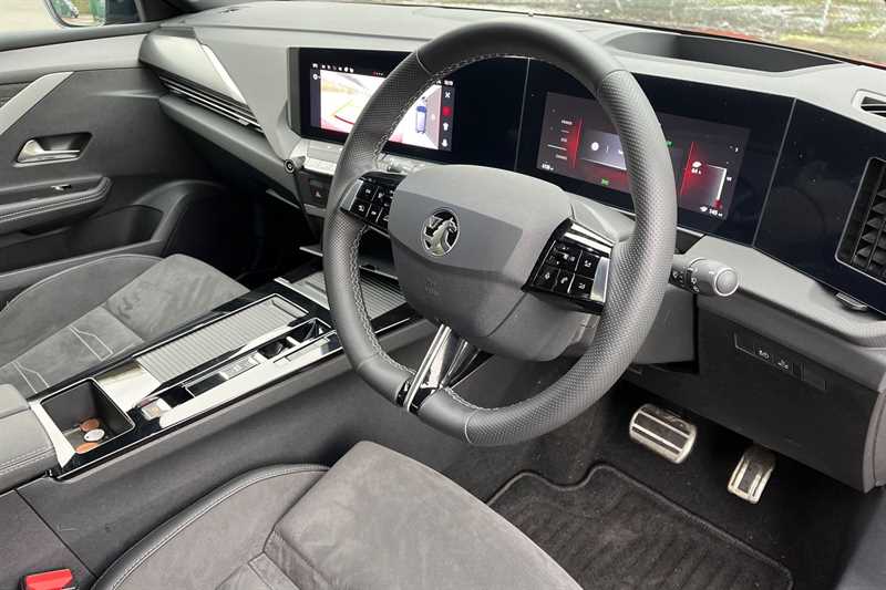 Used Vauxhall Astra 2024 for sale - 77472022: Photo 10