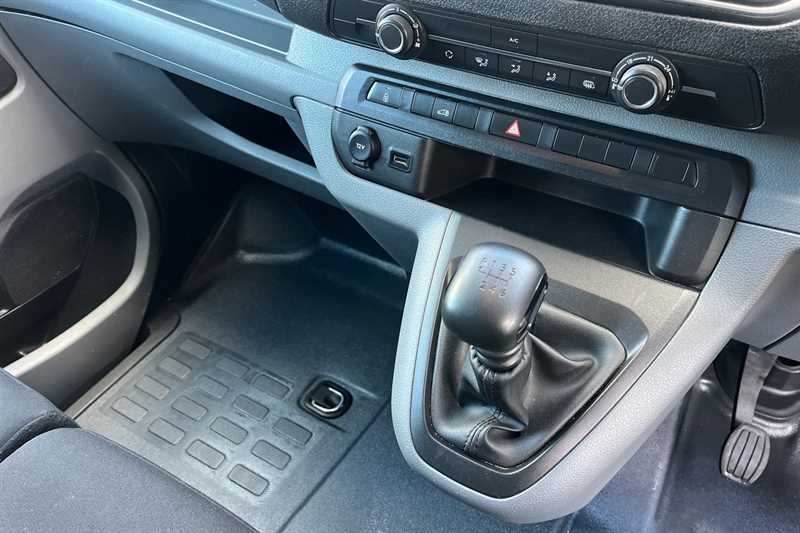 Used Vauxhall Vivaro 2022 for sale - 76441986: Photo 14