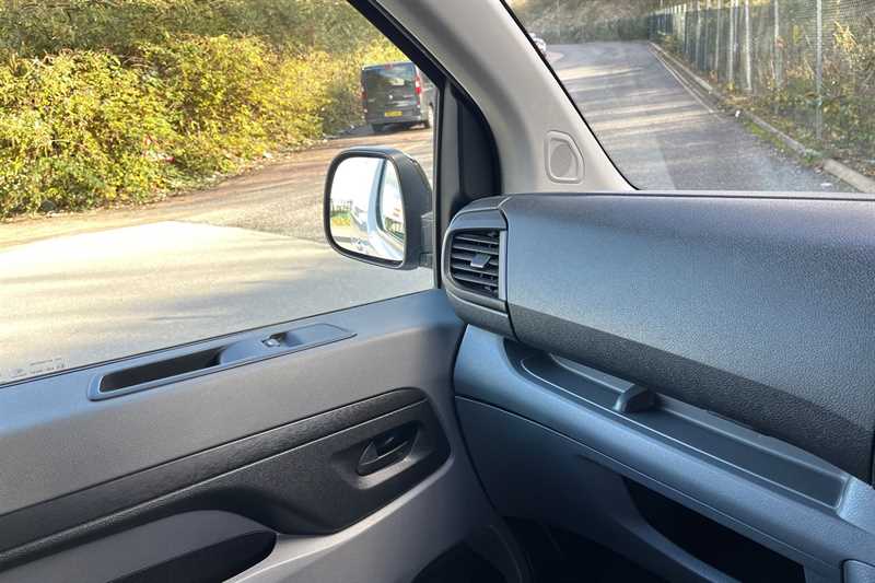 Used Vauxhall Vivaro 2022 for sale - 76441986: Photo 41