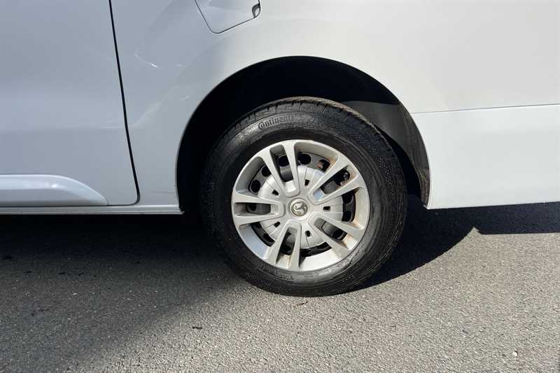 Used Vauxhall Vivaro 2022 for sale - 76441986: Photo 9